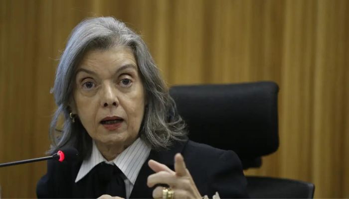  Cármen Lúcia condena episódios de violência na campanha eleitoral 